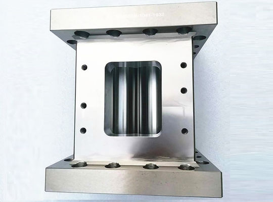 Buen precio barril de las piezas de la máquina del extrusor de 58m m para el trazador de líneas de la aleación de Toshiba TEM58SS HIP en línea