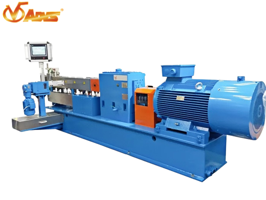 Buen precio La máquina de extrusión de doble tornillo para relleno de PE/PET Masterbatch tiene un rendimiento de 350 kg/h en línea