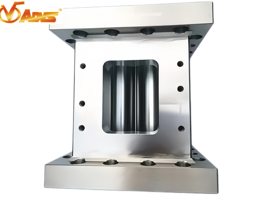 Buen precio Toshiba TEM58SS Cañón de extrusora de 58 mm con forro de aleación HIP para extrusora de compuesto de tornillo doble en línea